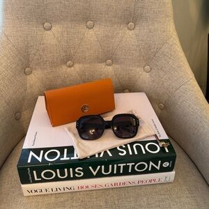 NWT Tory Burch TY7143U Square Black Lenses Brown Sunglasses